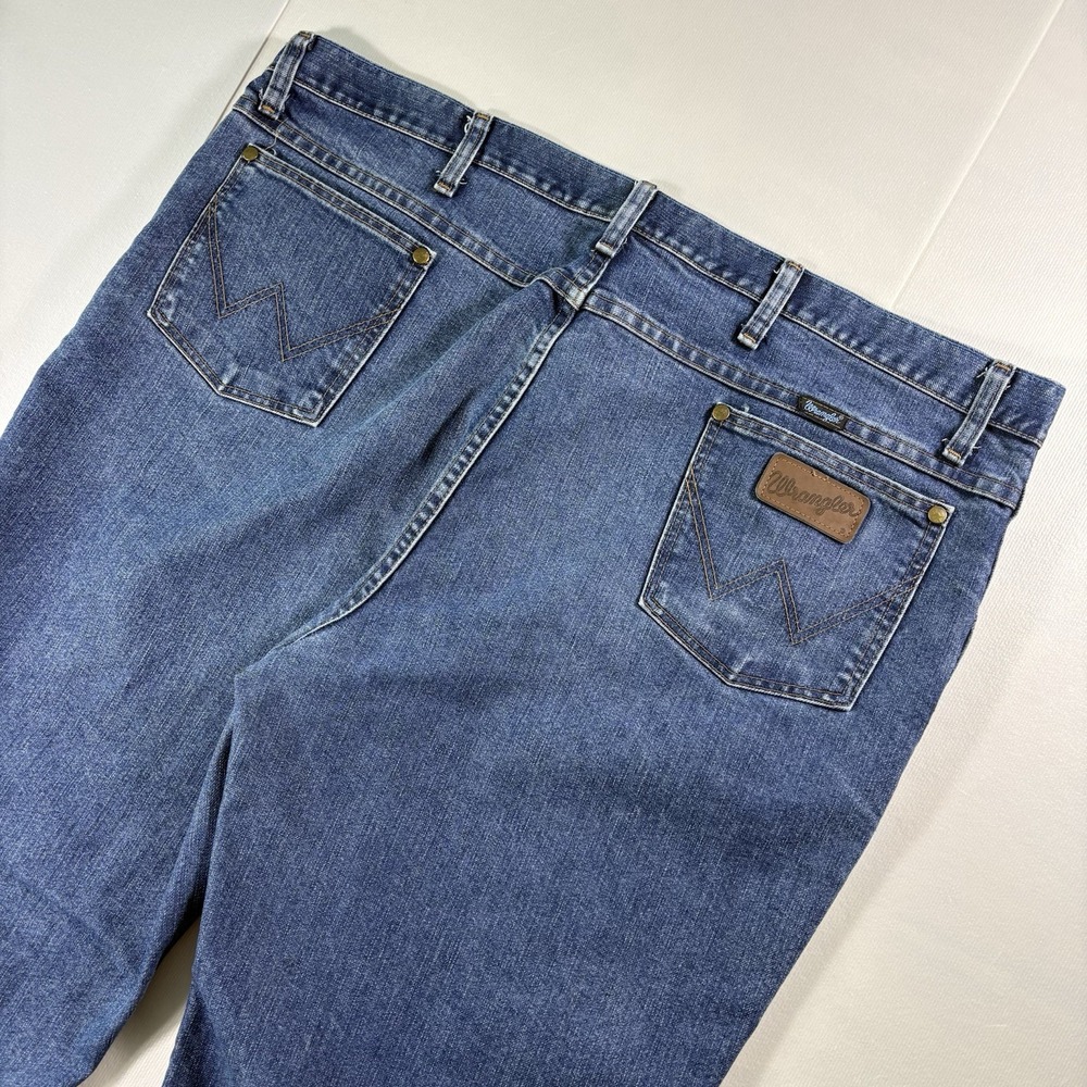 Wrangler Cool Vantage Relaxed Fit Jeans Men's 42x32 Blue Denim 5 Pocket